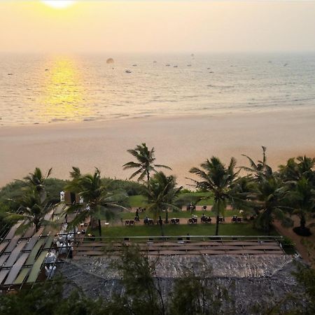 Chalston Beach Resort Calangute Exterior foto