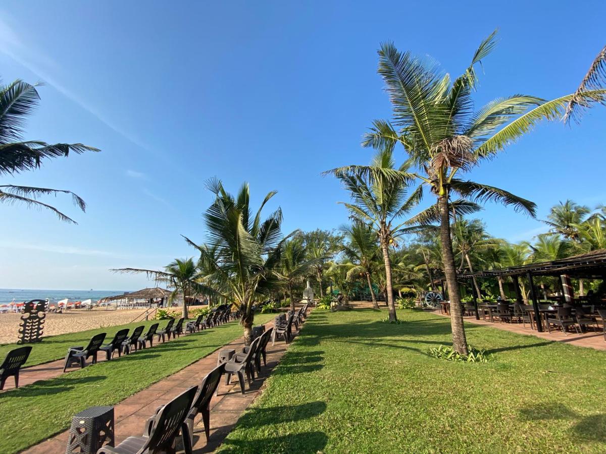 Chalston Beach Resort Calangute Exterior foto