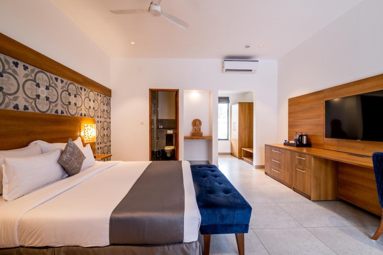 Chalston Beach Resort Calangute Exterior foto