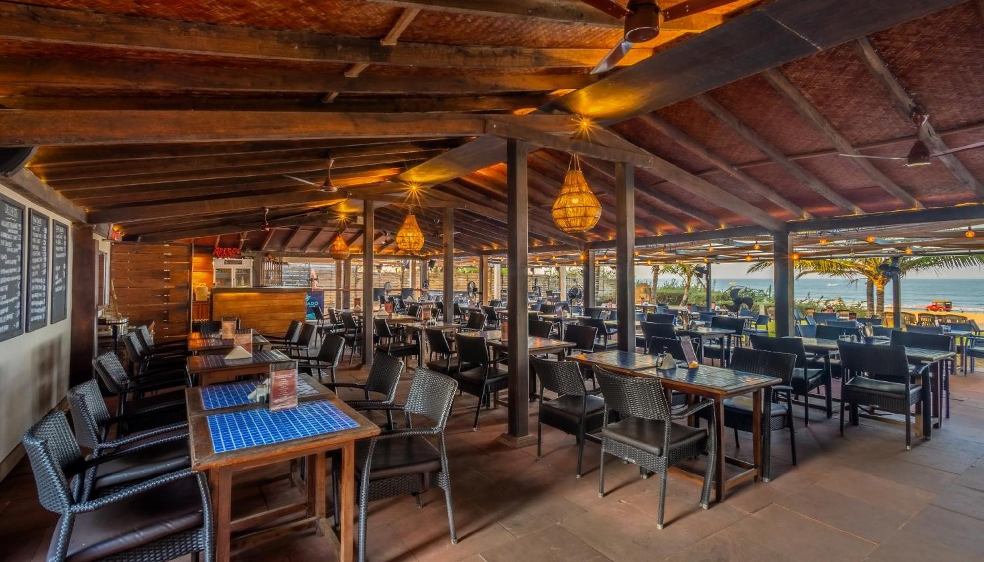 Chalston Beach Resort Calangute Exterior foto