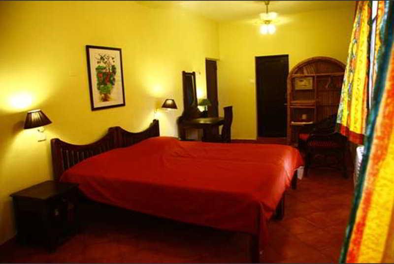Chalston Beach Resort Calangute Exterior foto